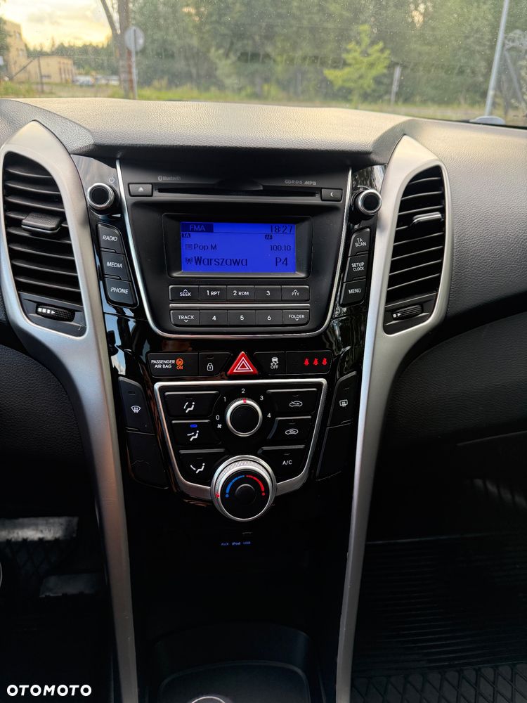 Hyundai i30 1.6 CRDi BlueDrive Classic + - 13