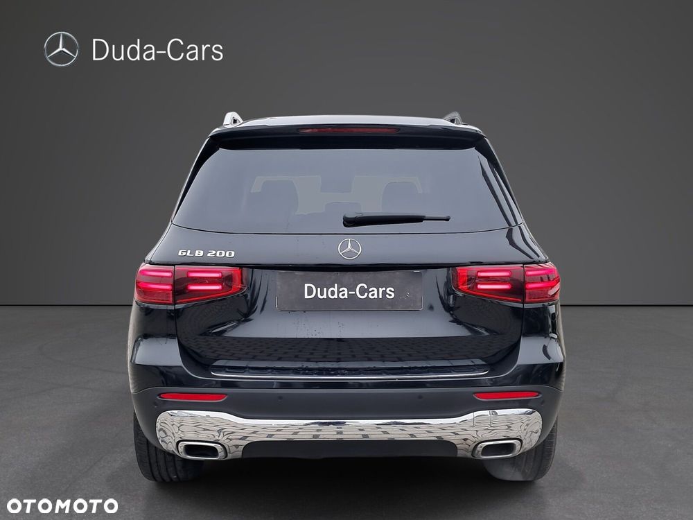 Mercedes-Benz GLB - 6