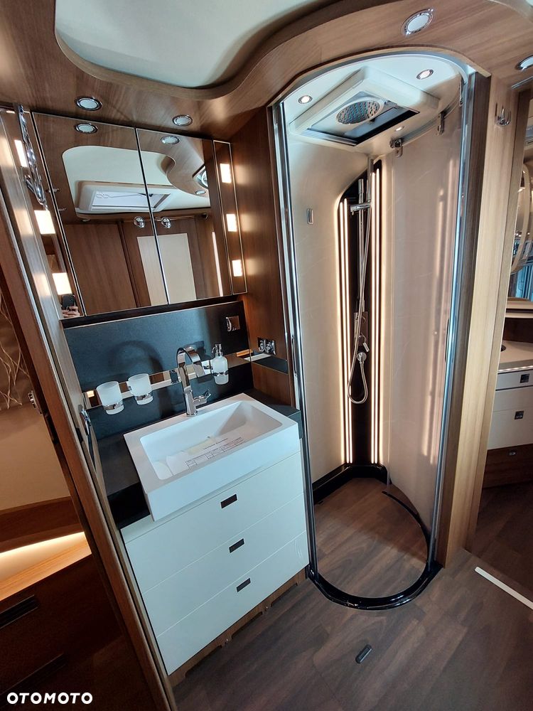 Carthago E-Line I 64 XL QB - 31