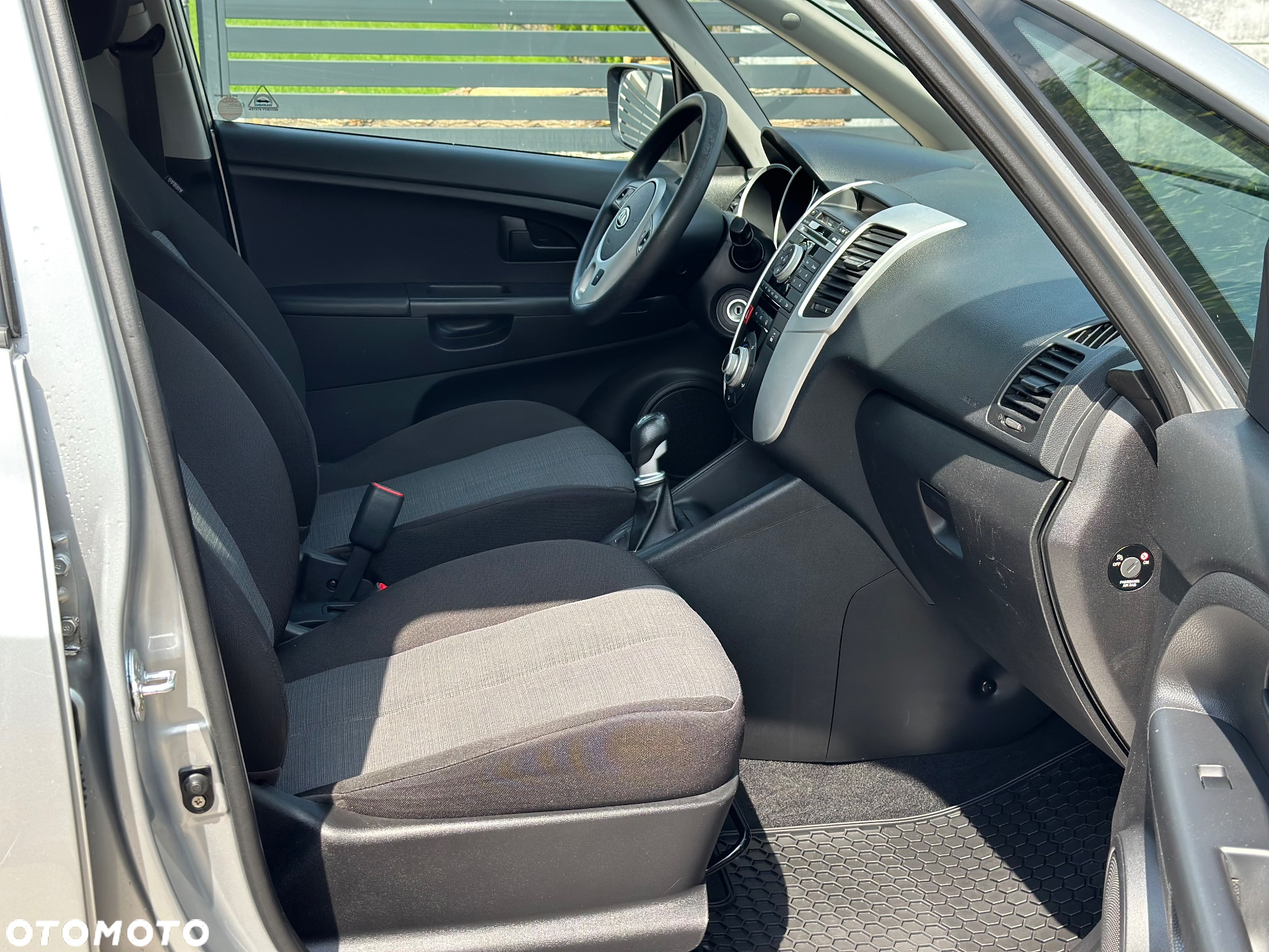 Kia Venga 1.6 CRDi 128 Vision - 25
