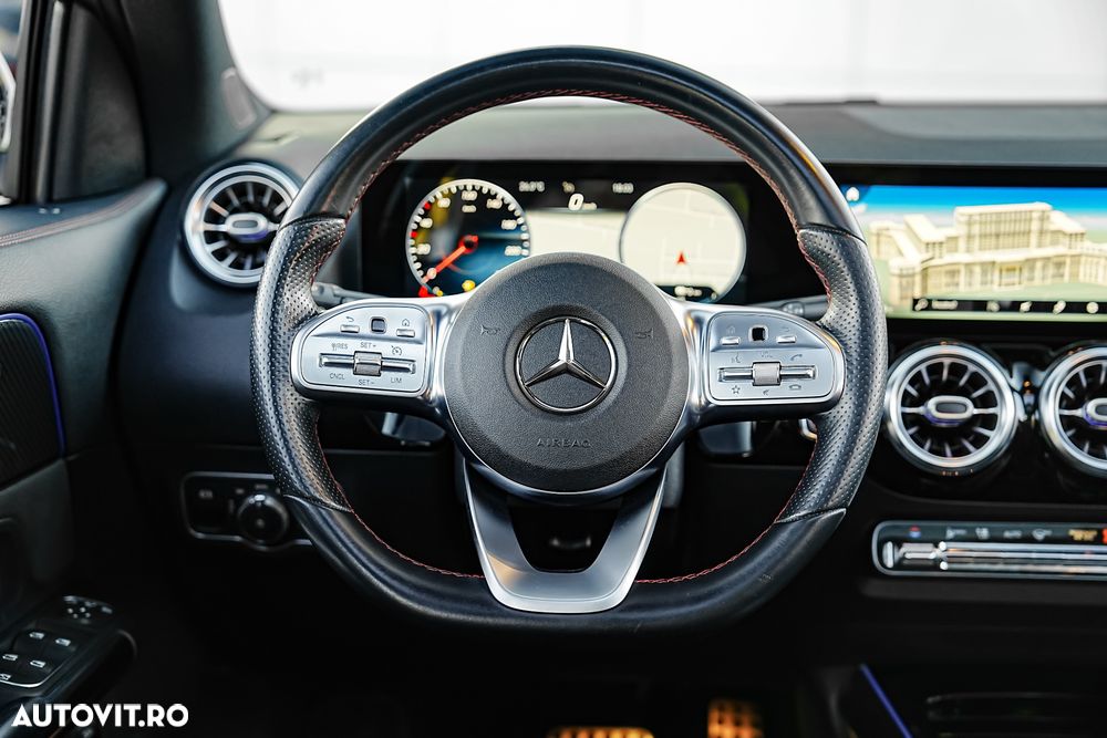 Mercedes-Benz GLA 250 e 8G-DCT AMG Line - 33