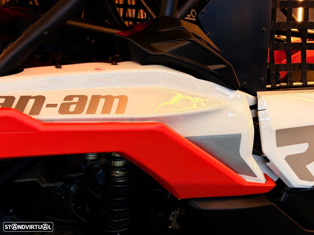 Can-Am Maverick X3 Maverick X3 RC 2022 c/passaporte técnico + atrelado + equipamento origem - 51