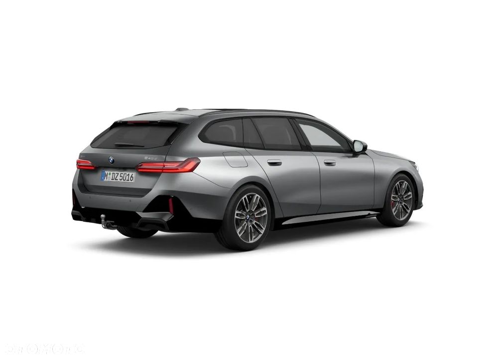 BMW Seria 5 540d xDrive mHEV M Sport - 3