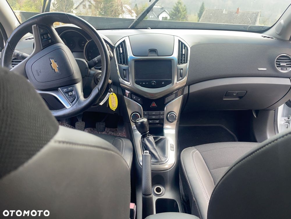 Chevrolet Cruze 1.7TD LT+ - 8