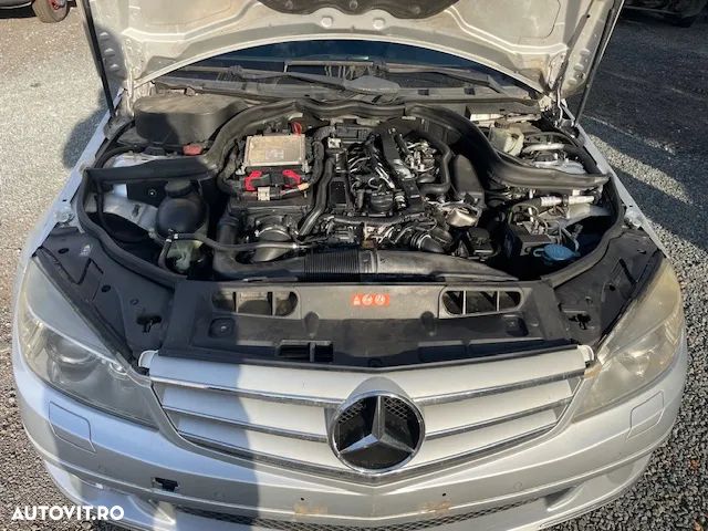 Dezmembrez Mercedes C class W 204 250 cdi 651. 204 cp - 3