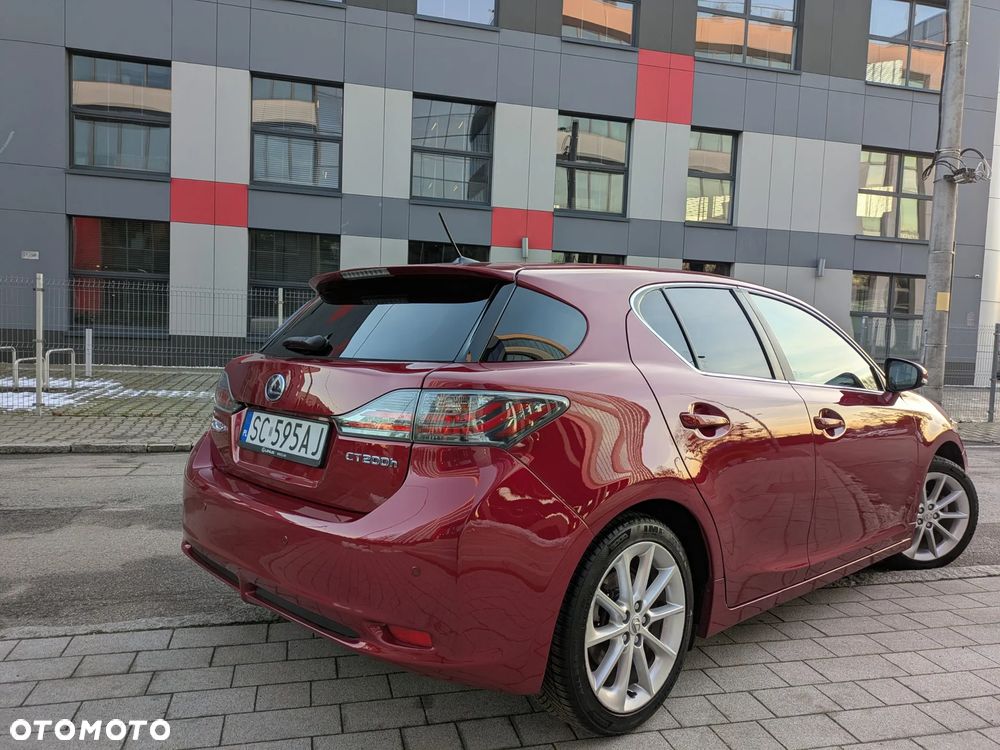 Lexus CT 200h Prestige - 34
