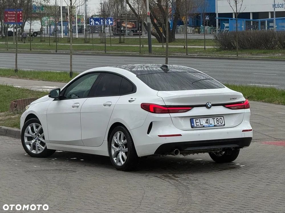 BMW Seria 2 218i - 1