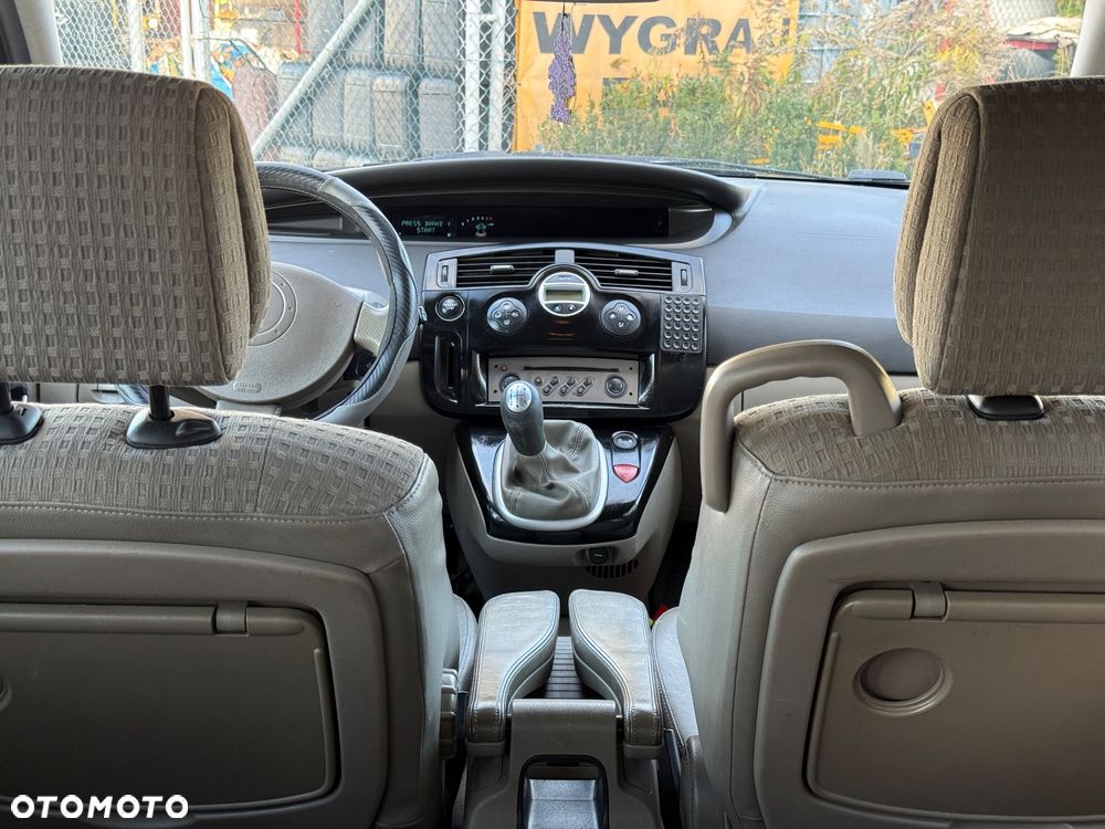 Renault Scenic - 22