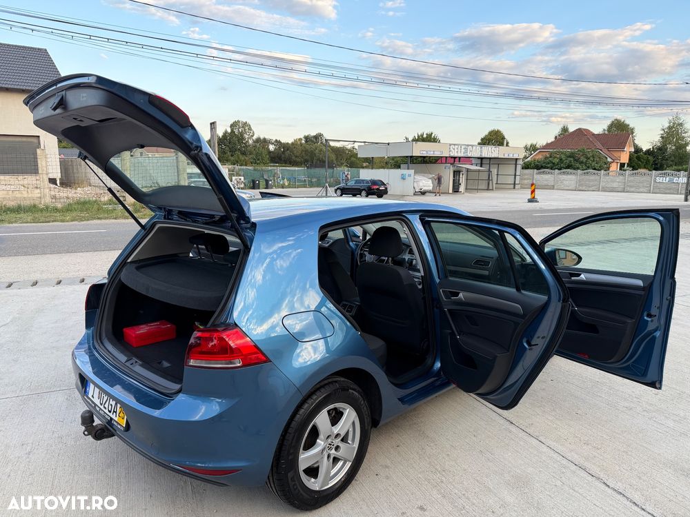 Volkswagen Golf 1.2 TSI BlueMotion Technology Comfortline - 16