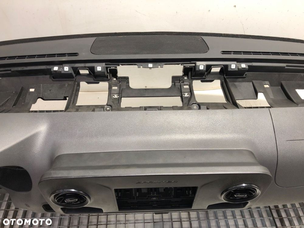 KOKPIT  MERCEDES-BENZ SPRINTER 3,5-t Tourer Bus (B907) 2018 - 2022 317 CDI (907.731, 907.733, - 3