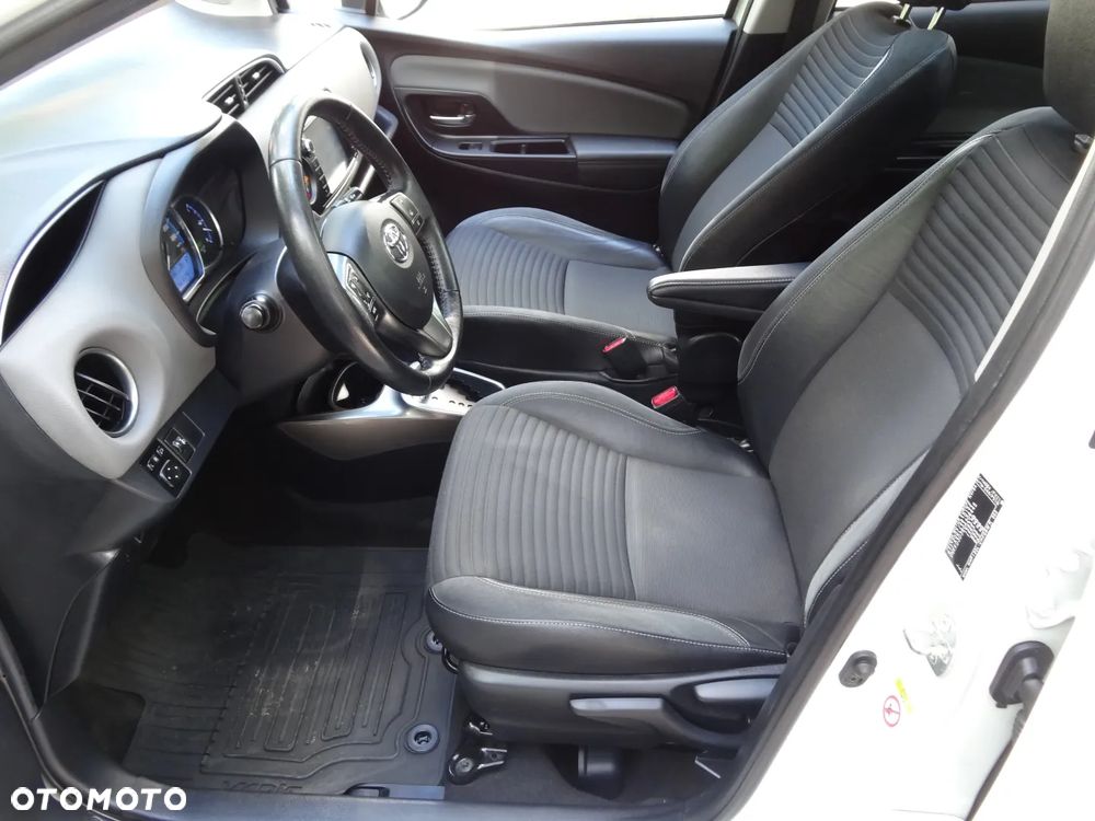 Toyota Yaris 1.5 VVT-i Comfort - 20