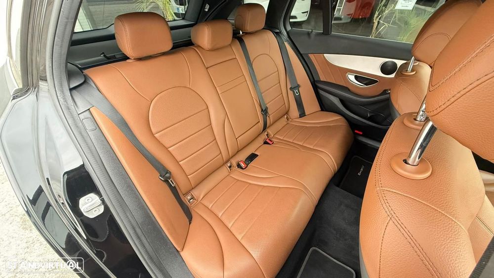 Mercedes-Benz C 300 e AMG Line - 6