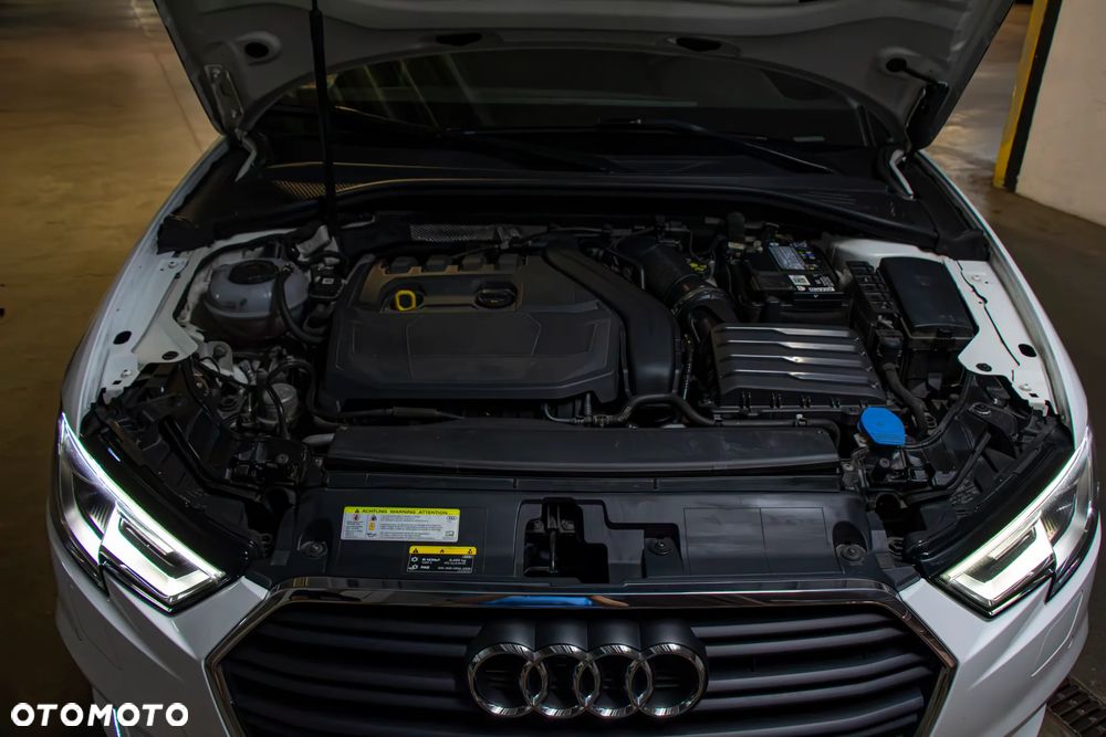 Audi A3 Sportback 35 TFSI S tronic - 20