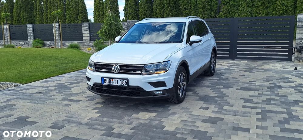 Volkswagen Tiguan - 2