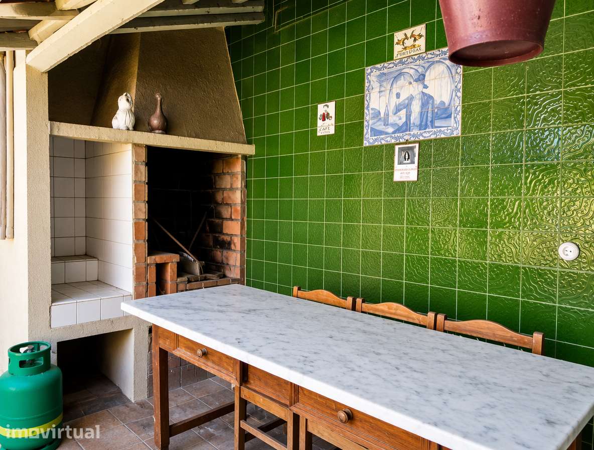 Moradia T3 com Logradouro e Garagem em Cintrão, Bombarral - Excelente - Grande imagem: 4/12