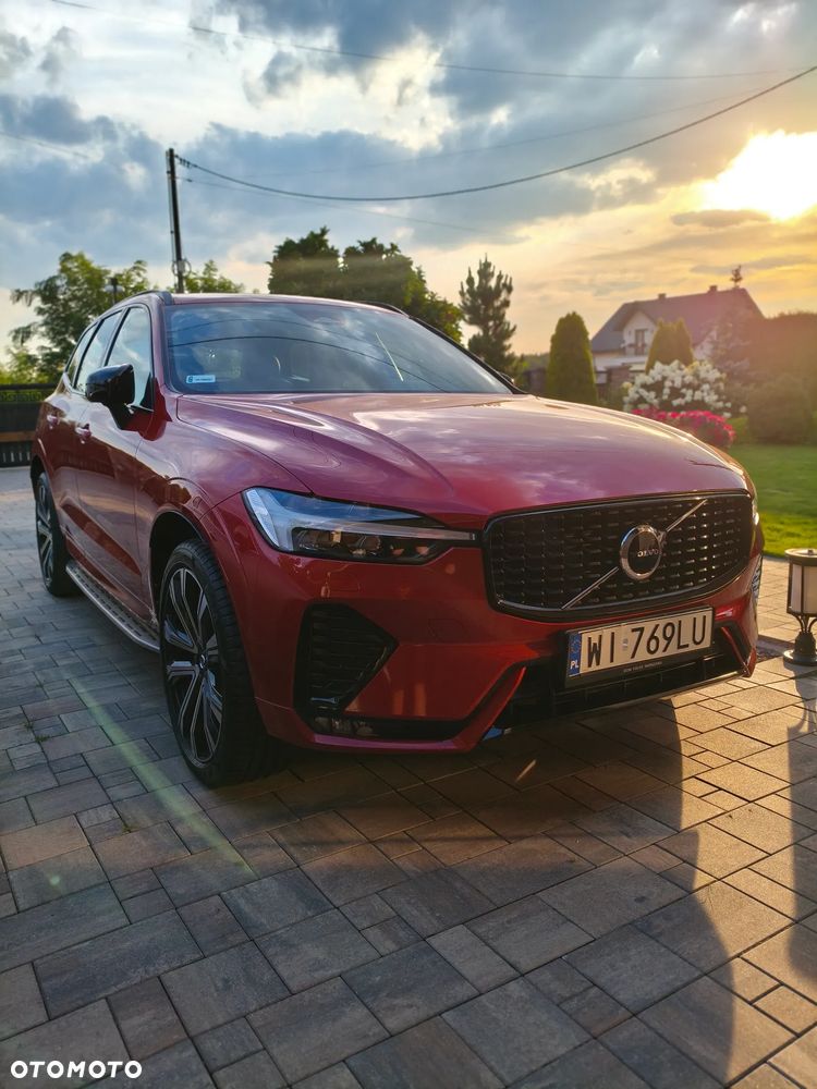 Volvo XC 60 B4 D AWD R-Design - 2