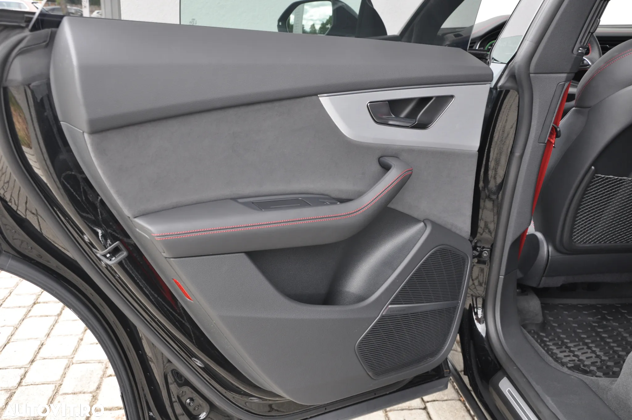 Audi Q8 55 TFSI e quattro Tiptronic PHEV - 23