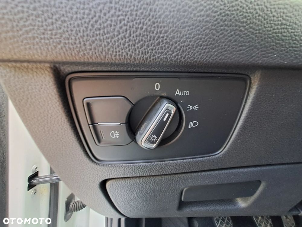 Volkswagen Passat - 15