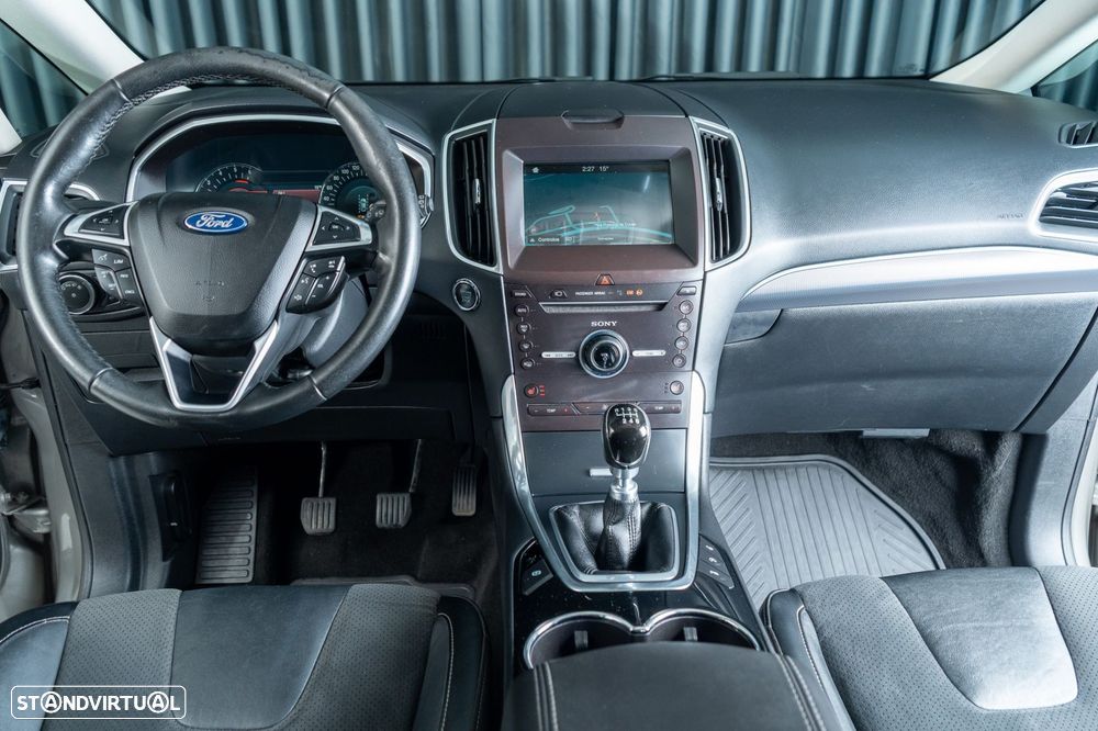 Ford S-Max 2.0 TDCi Titanium - 9