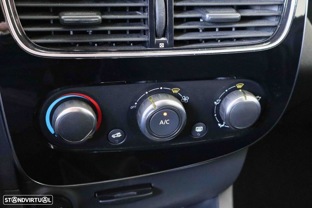 Renault Clio Sport Tourer 0.9 TCe Limited - 30