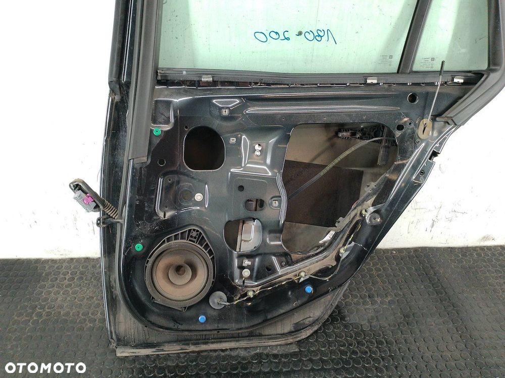 DRZWI TYŁ PRAWY  OPEL INSIGNIA A Z22C KOMBI 2009-2013 - 11