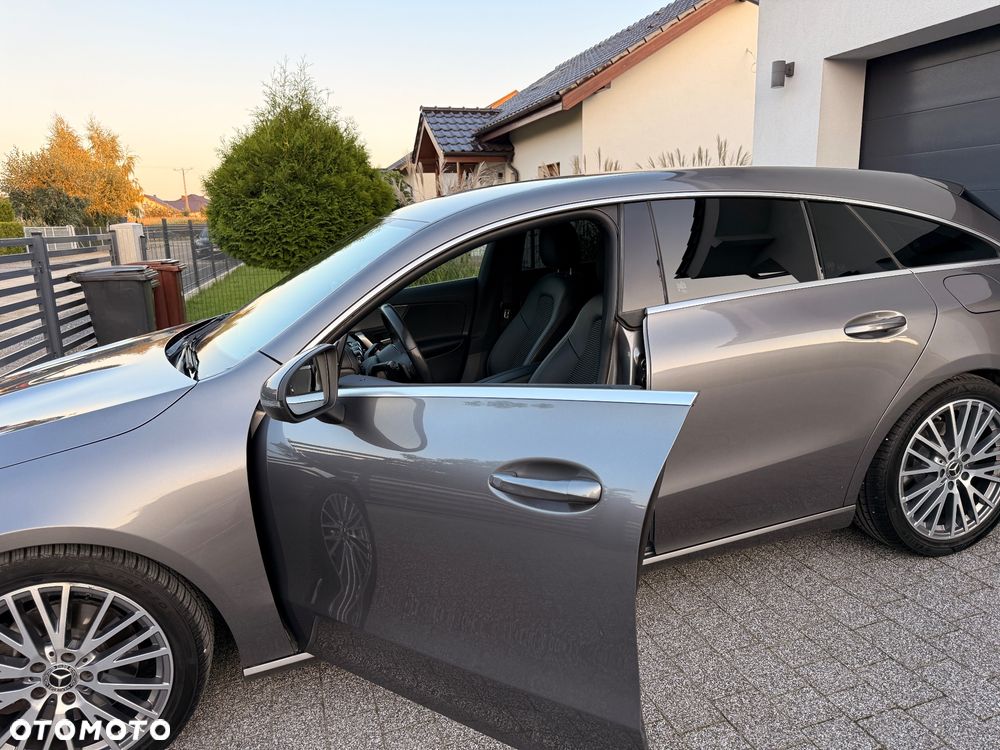 Mercedes-Benz CLA 220 d Progressive 8G-DCT - 21