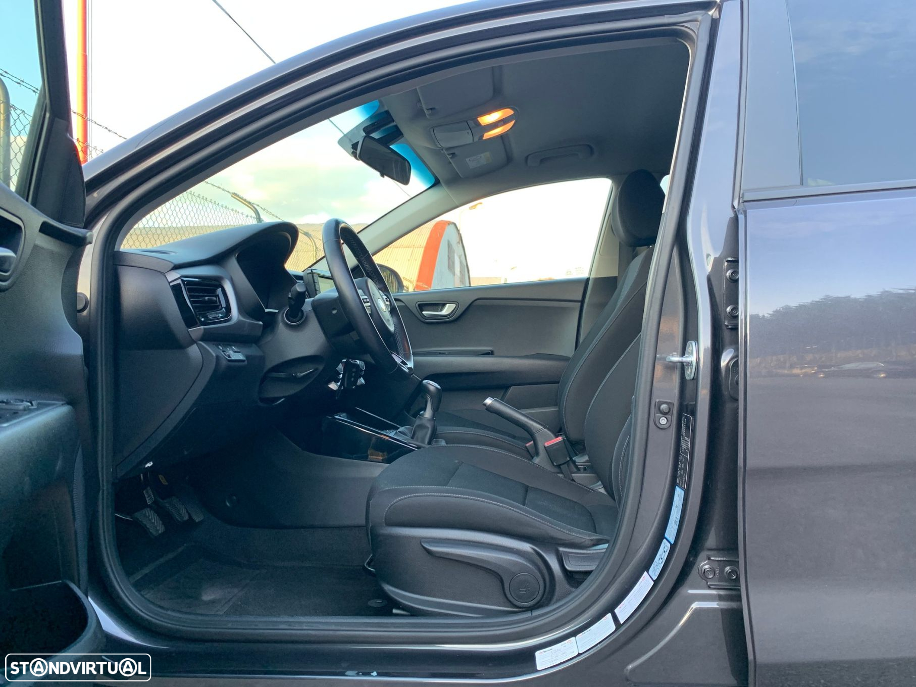 Kia Rio 1.0 T-GDi Drive - 10