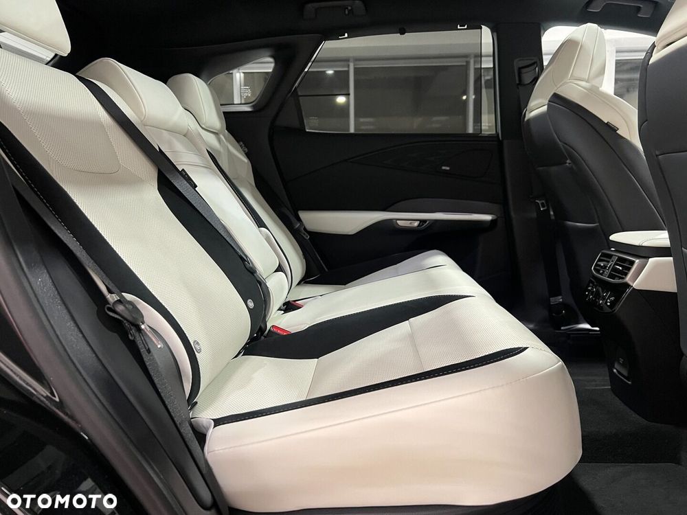 Lexus RX 500h (hybrid) F SPORT+ - 12