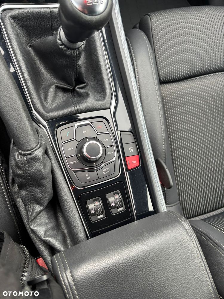 Peugeot 508 HDi FAP 140 Allure - 23