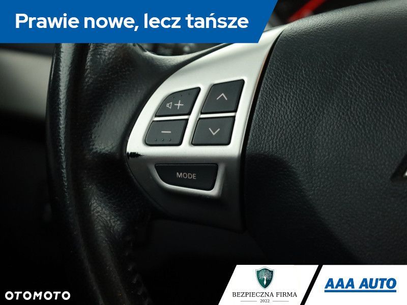 Mitsubishi Lancer - 13