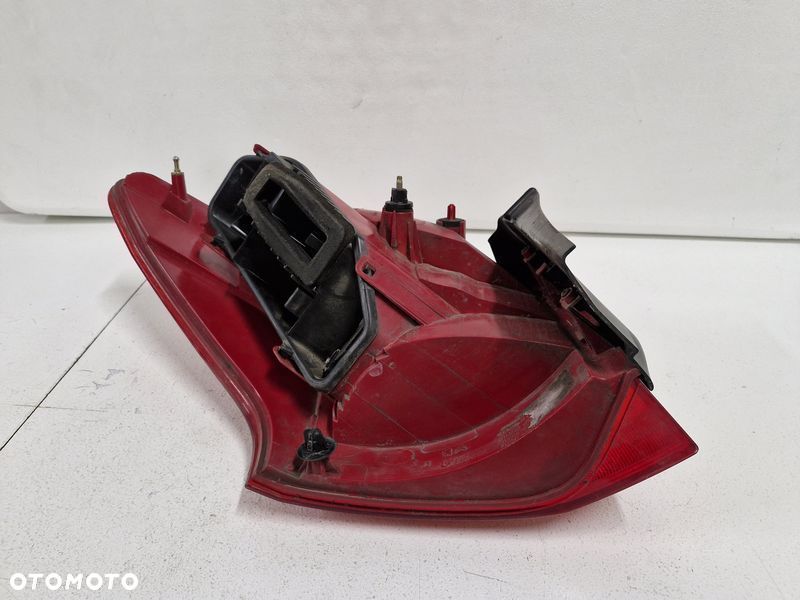 peugeot 407 sw kombi lampa prawy tył tylna - 9