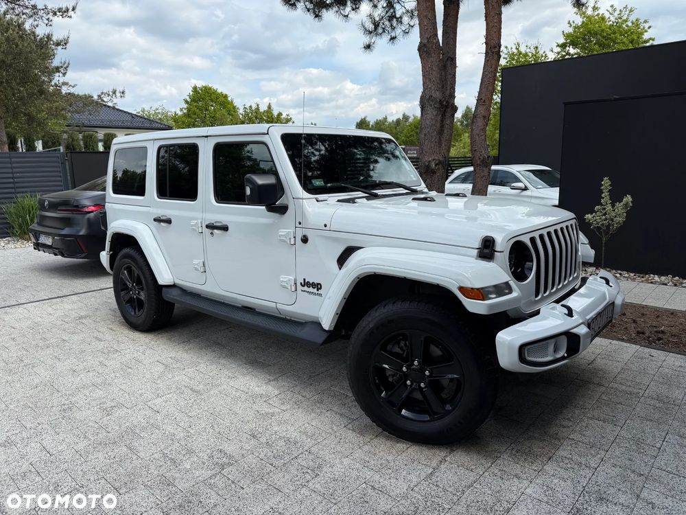 Jeep Wrangler Unlimited GME 2.0 Turbo Sahara - 2