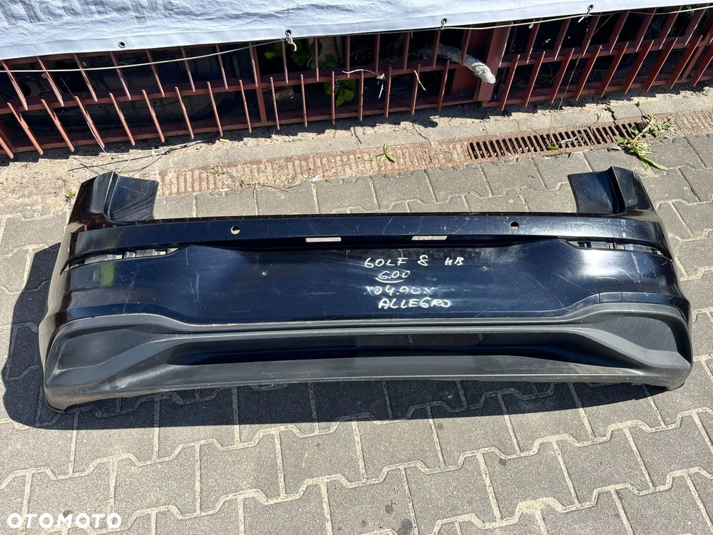 Zderzak tył Golf 8 HB 2020-2024r. PDC - 1