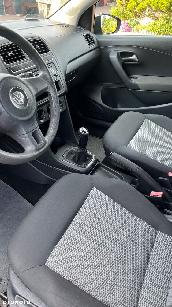 Volkswagen Polo - 9