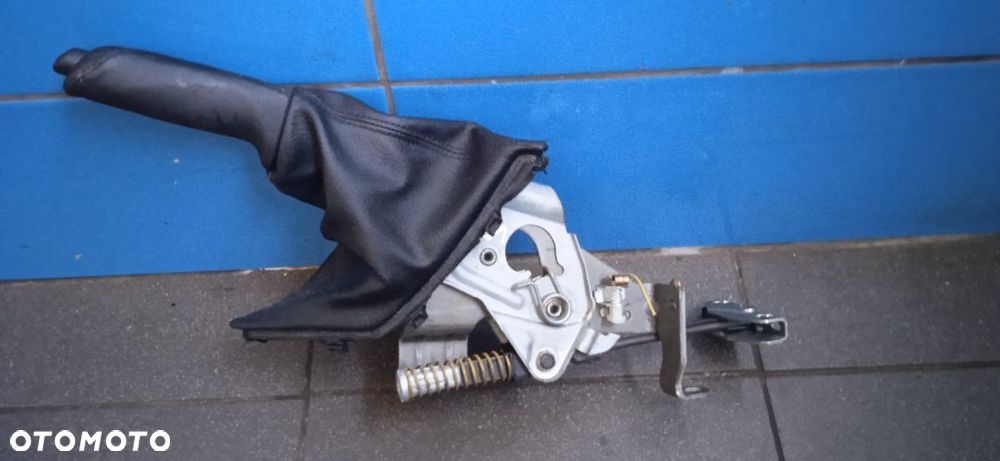 Dźwignia hamulca ręcznego BMW F21 - 2
