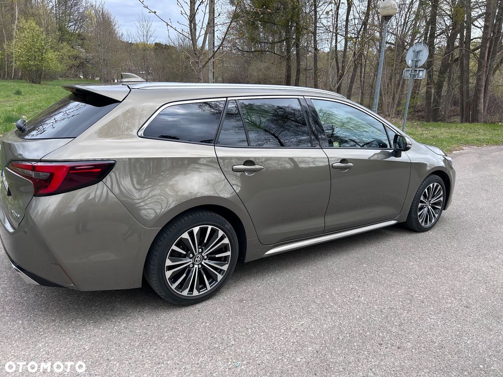 Toyota Corolla 2.0 Hybrid Style - 3