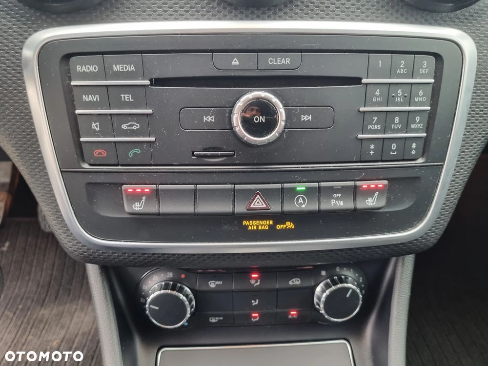 Mercedes-Benz Klasa A 200 (BlueEFFICIENCY) Style - 16