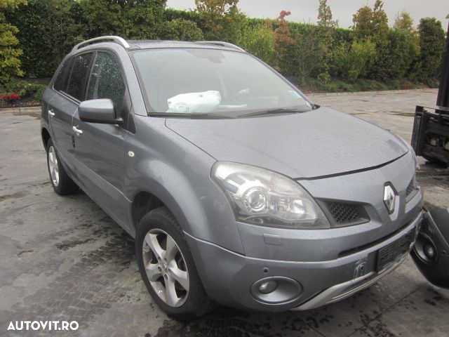 Dezmembrez RENAULT Koleos 2.0 D , AN 2009 , tip motor M9RC8 - 2