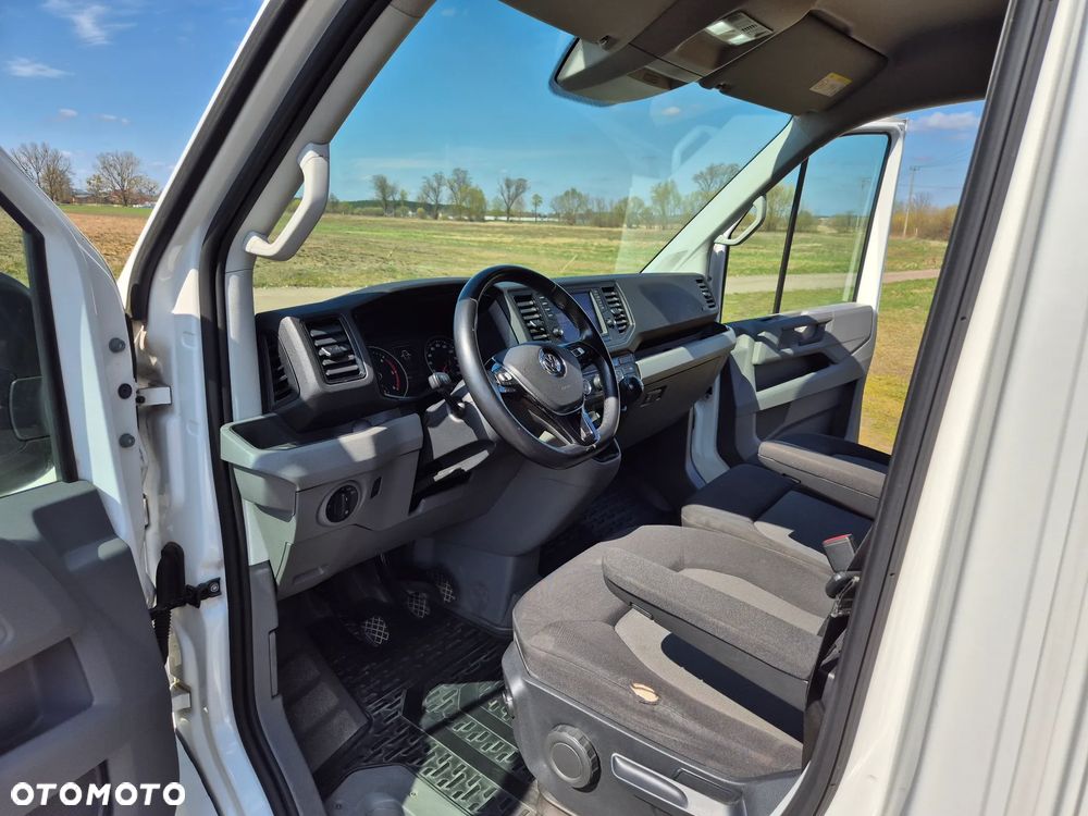 Volkswagen Crafter - 25
