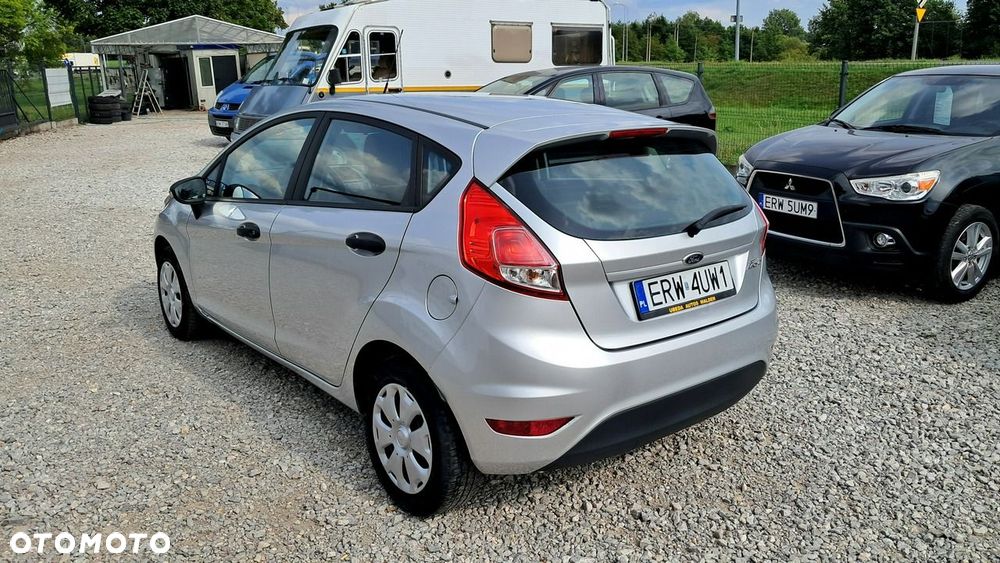 Ford Fiesta 1.25 Silver X Plus EU6 - 4
