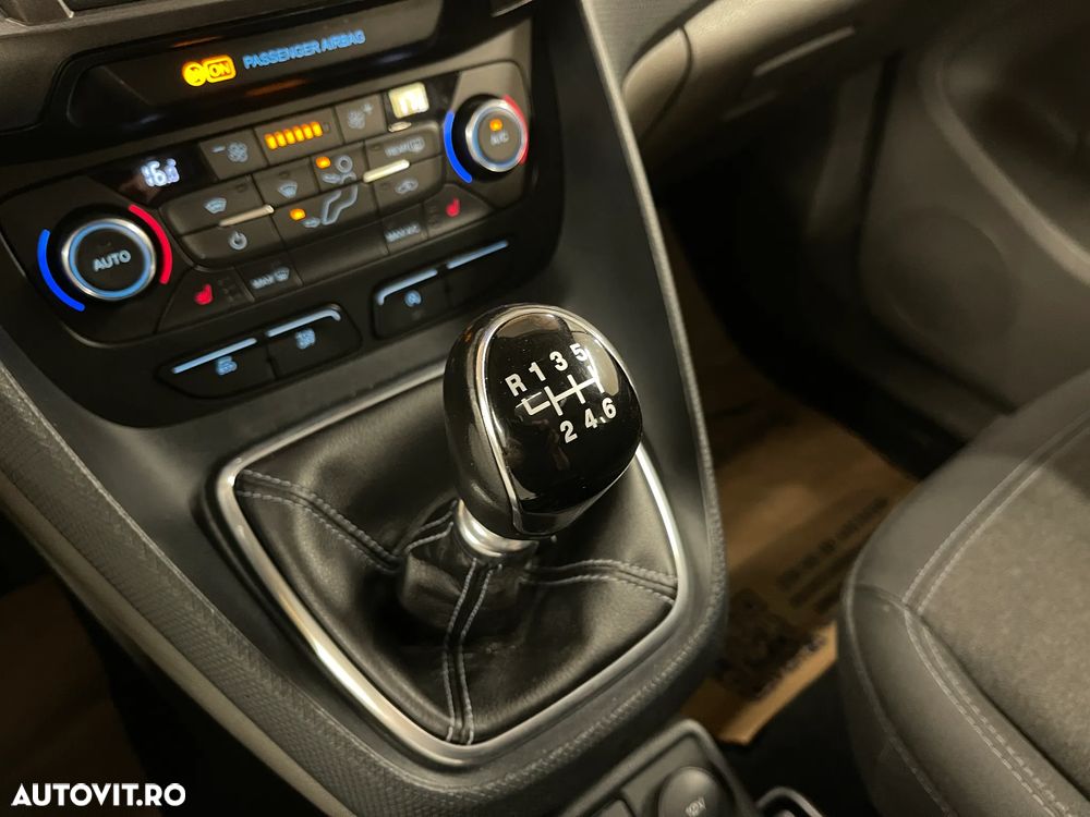 Ford Tourneo Connect Grand 1.5 EcoBlue Start/Stop Active - 25