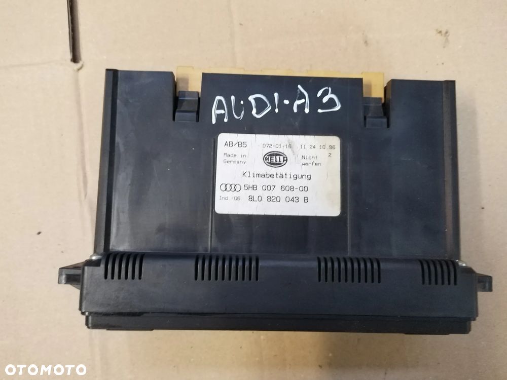 Panel nawiewu klimatyzacji Audi A3 8L 1998r. 8L0820043B - 2