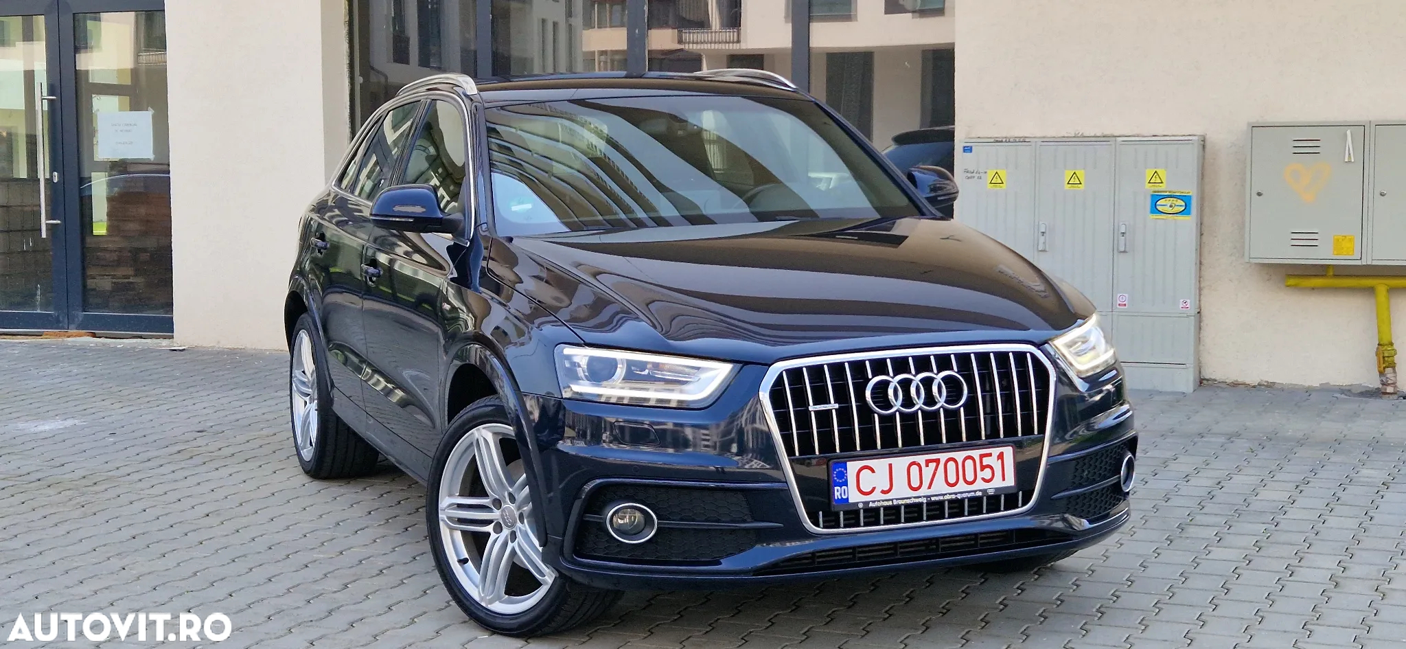 Audi Q3 2.0 TDI Quattro S-Tronic - 2