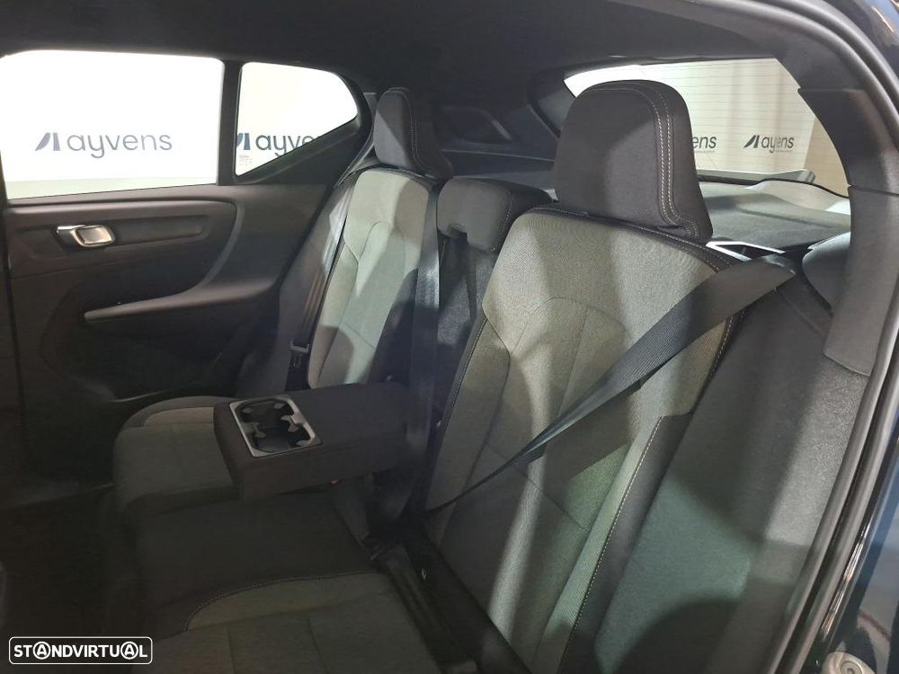 Volvo XC 40 2.0 B3 Core - 9
