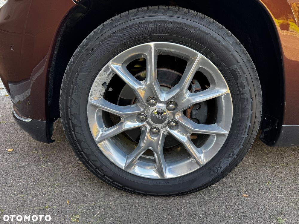 Jeep Grand Cherokee - 19