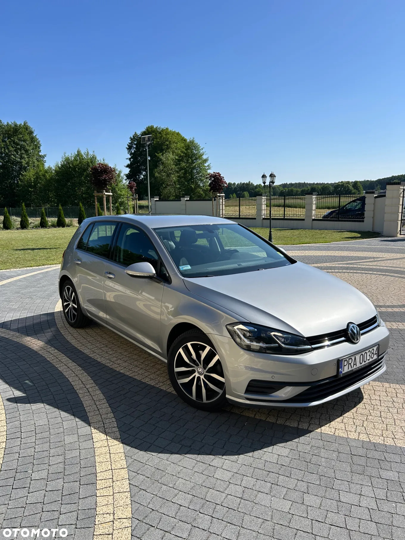 Volkswagen Golf VII 1.6 TDI BMT Trendline - 3