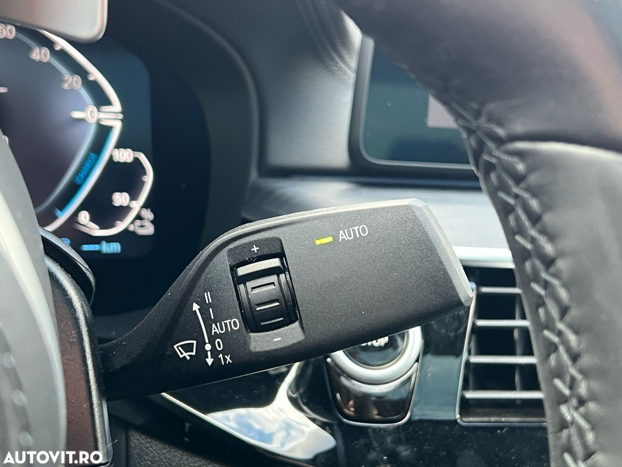 BMW Seria 5 530e Aut. - 14