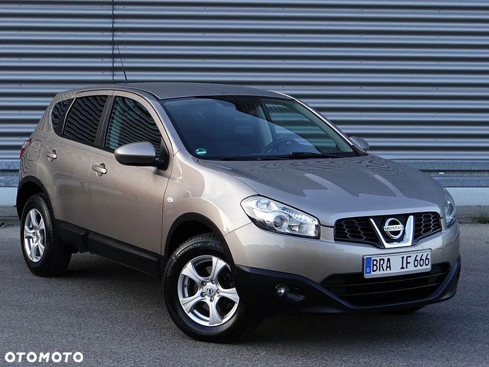 Nissan Qashqai 1.6 visia - 11