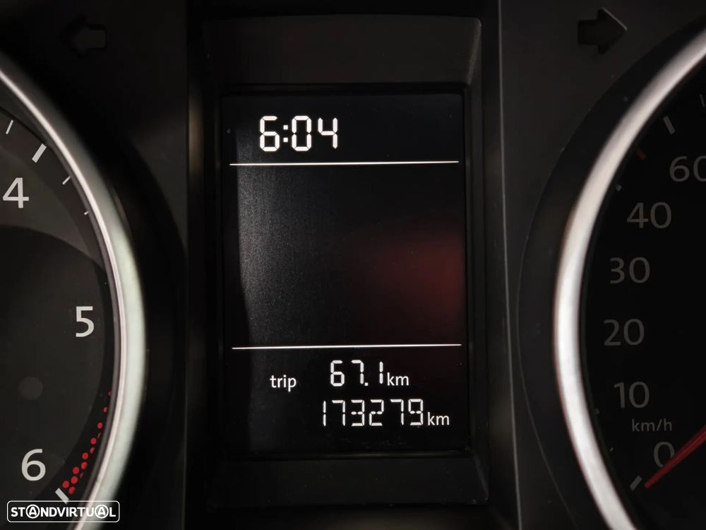 VW Golf 1.6 TDi Confortline - 7
