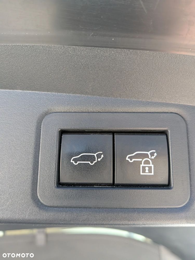 Toyota Corolla 1.8 Hybrid GPF Comfort - 20
